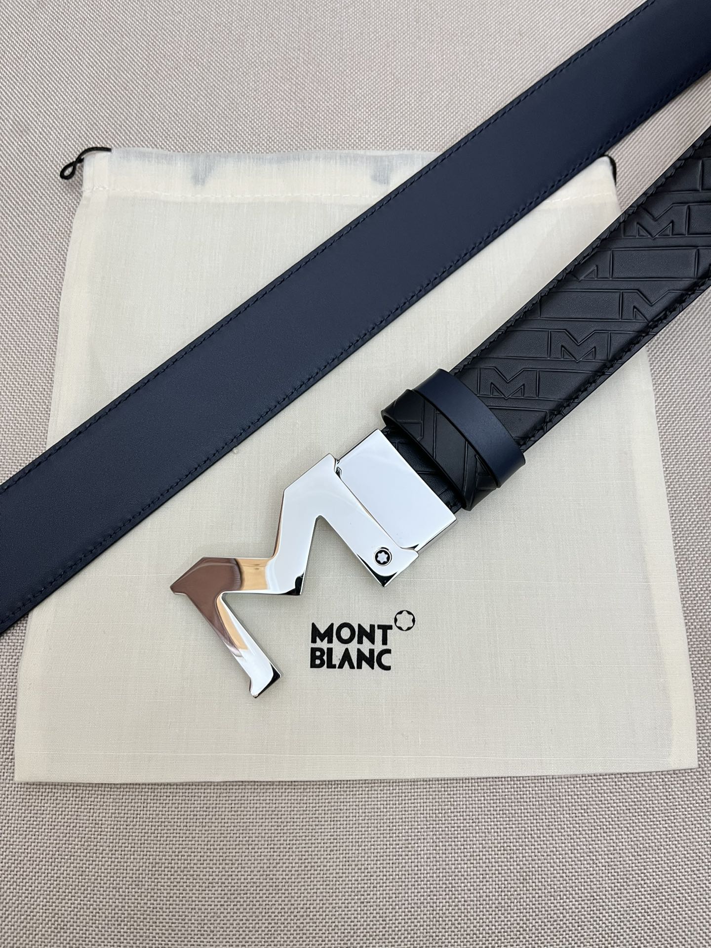 Montblanc万宝龙宽3.5cm