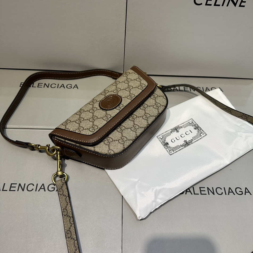 CHANEL Wildstitch calfskin handbag