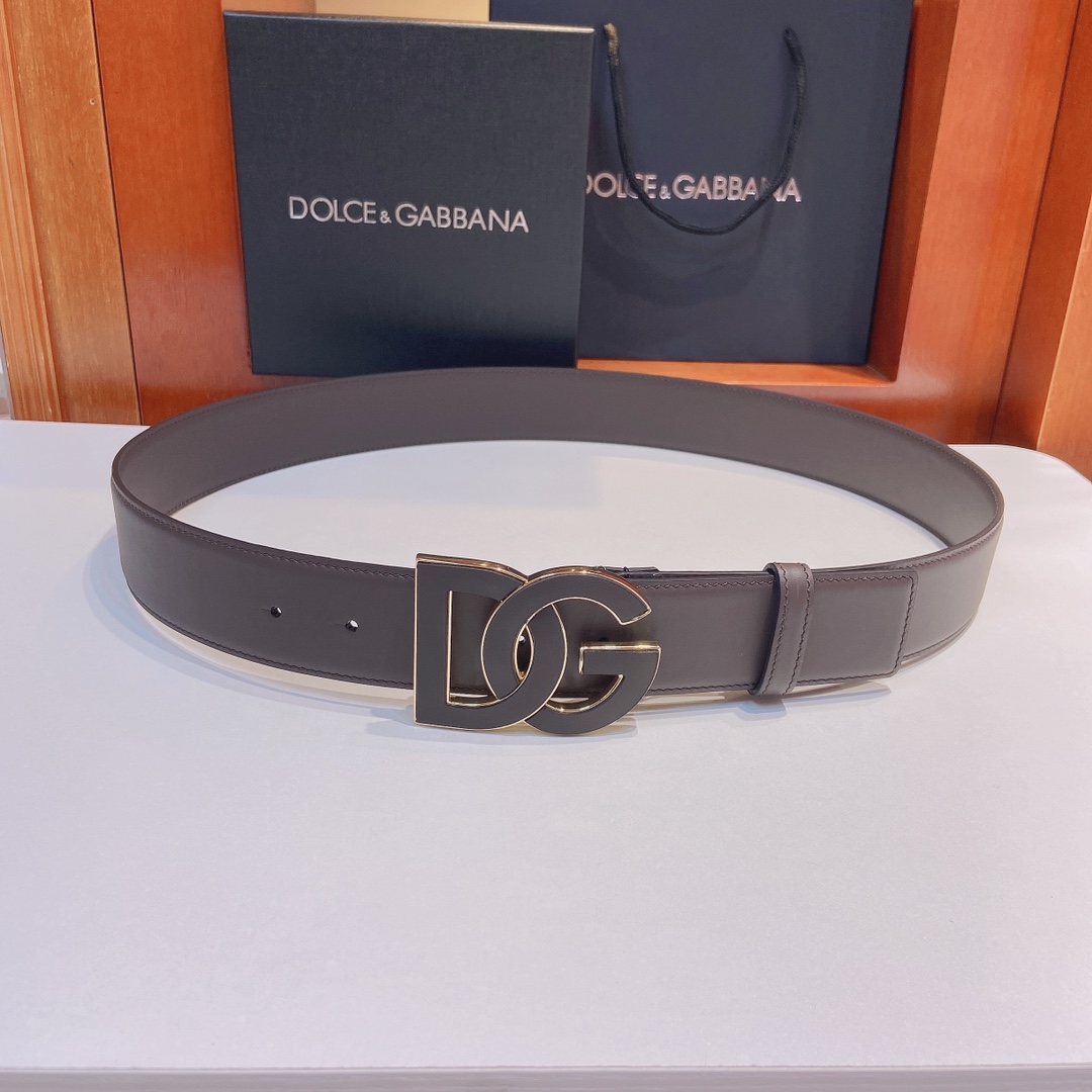 D&G杜嘉班纳双面小牛皮腰带缀以电镀