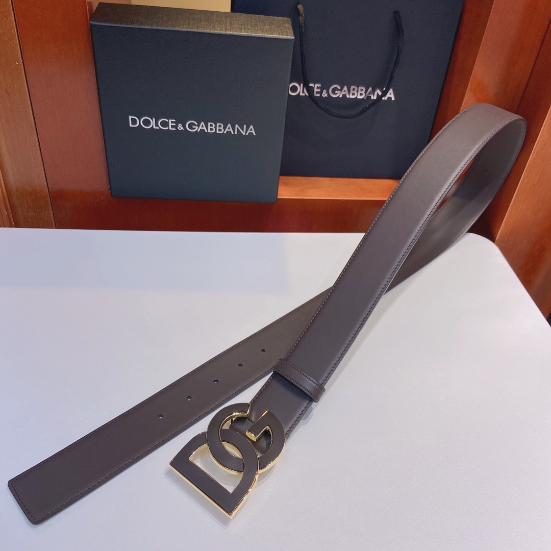 D&G杜嘉班纳双面小牛皮腰带缀以电镀