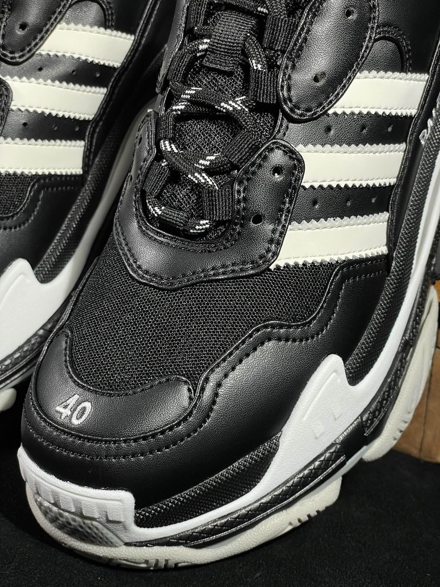 巴黎2代联名阿迪达斯 黑白Balenciaga Triple S x Ad 阿迪达斯跨界奢侈品联名款 巴
