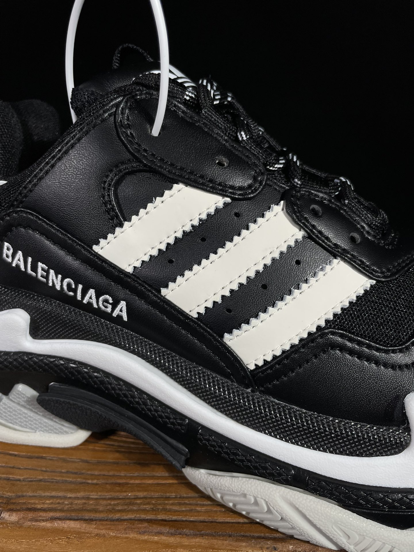 巴黎2代联名阿迪达斯 黑白Balenciaga Triple S x Ad 阿迪达斯跨界奢侈品联名款 巴