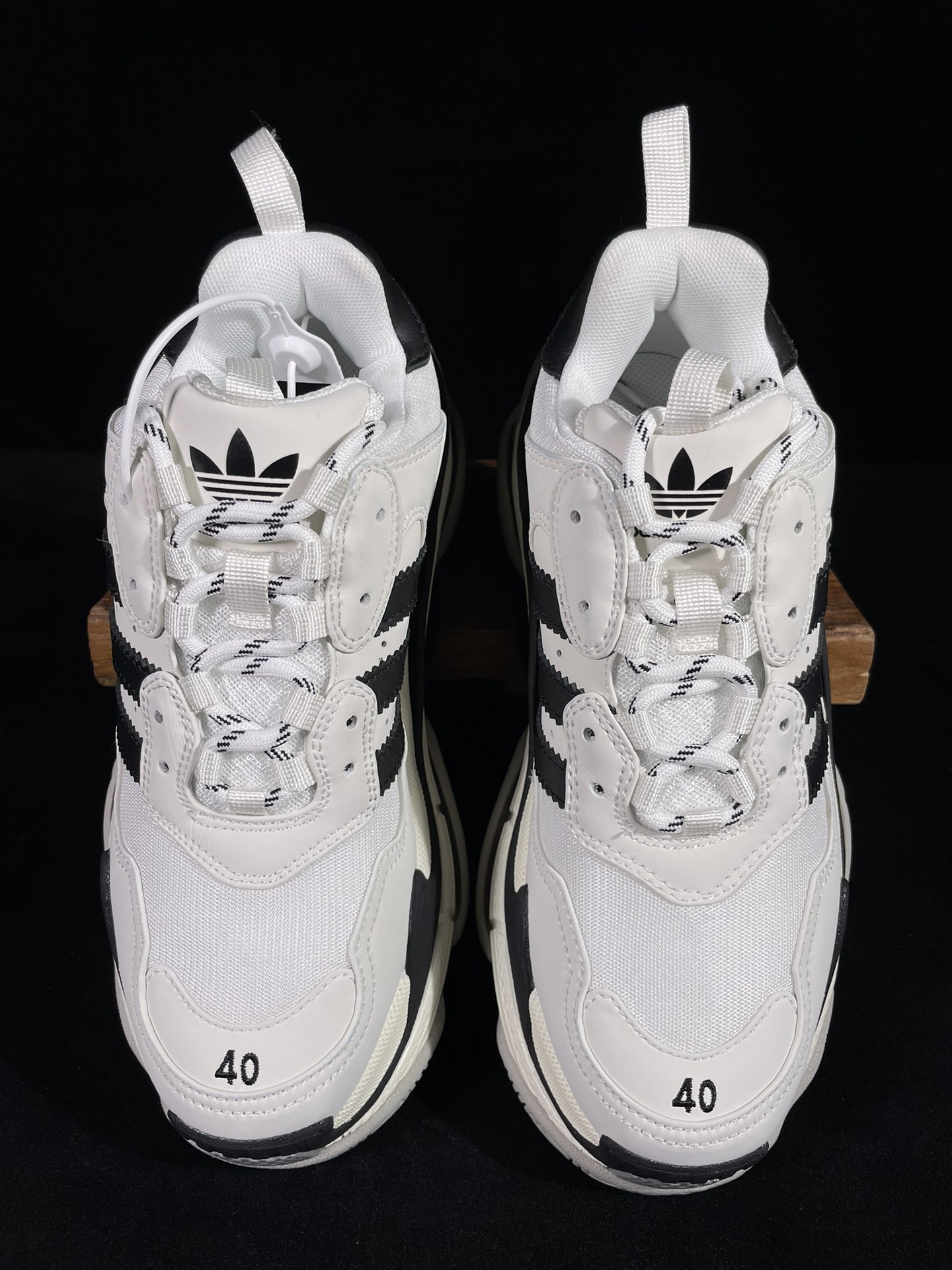 巴黎2代联名阿迪达斯 白黑Balenciaga Triple S x Ad 阿迪达斯跨界奢侈品联名款 巴