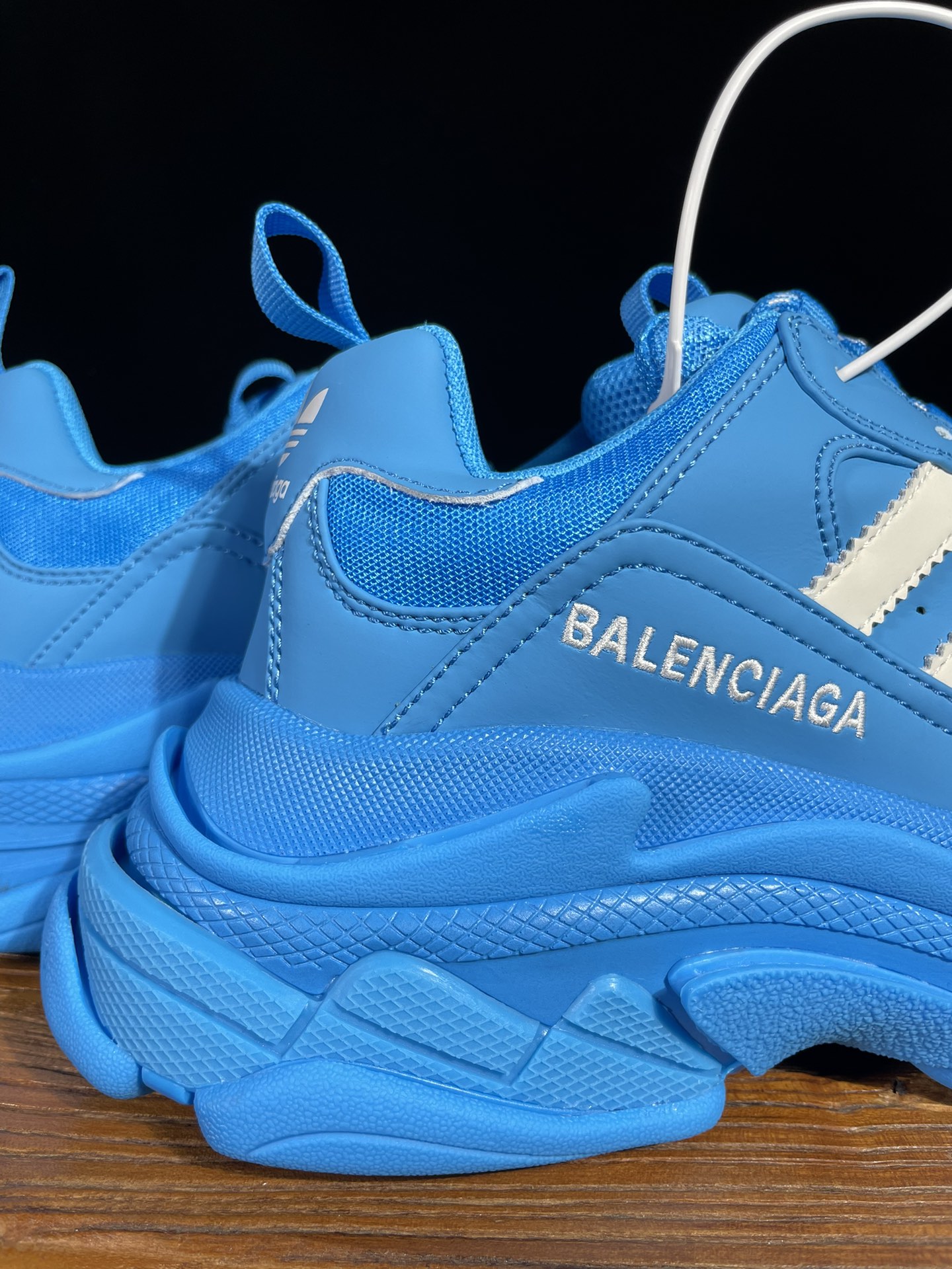 巴黎2代联名阿迪达斯 蓝白Balenciaga Triple S x Ad 阿迪达斯跨界奢侈品联名款 巴