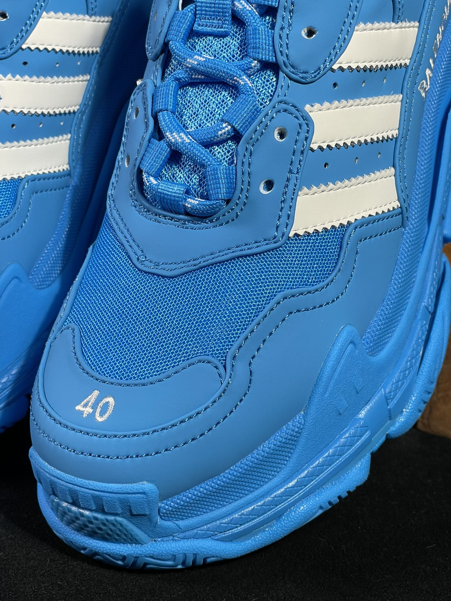 巴黎2代联名阿迪达斯 蓝白Balenciaga Triple S x Ad 阿迪达斯跨界奢侈品联名款 巴