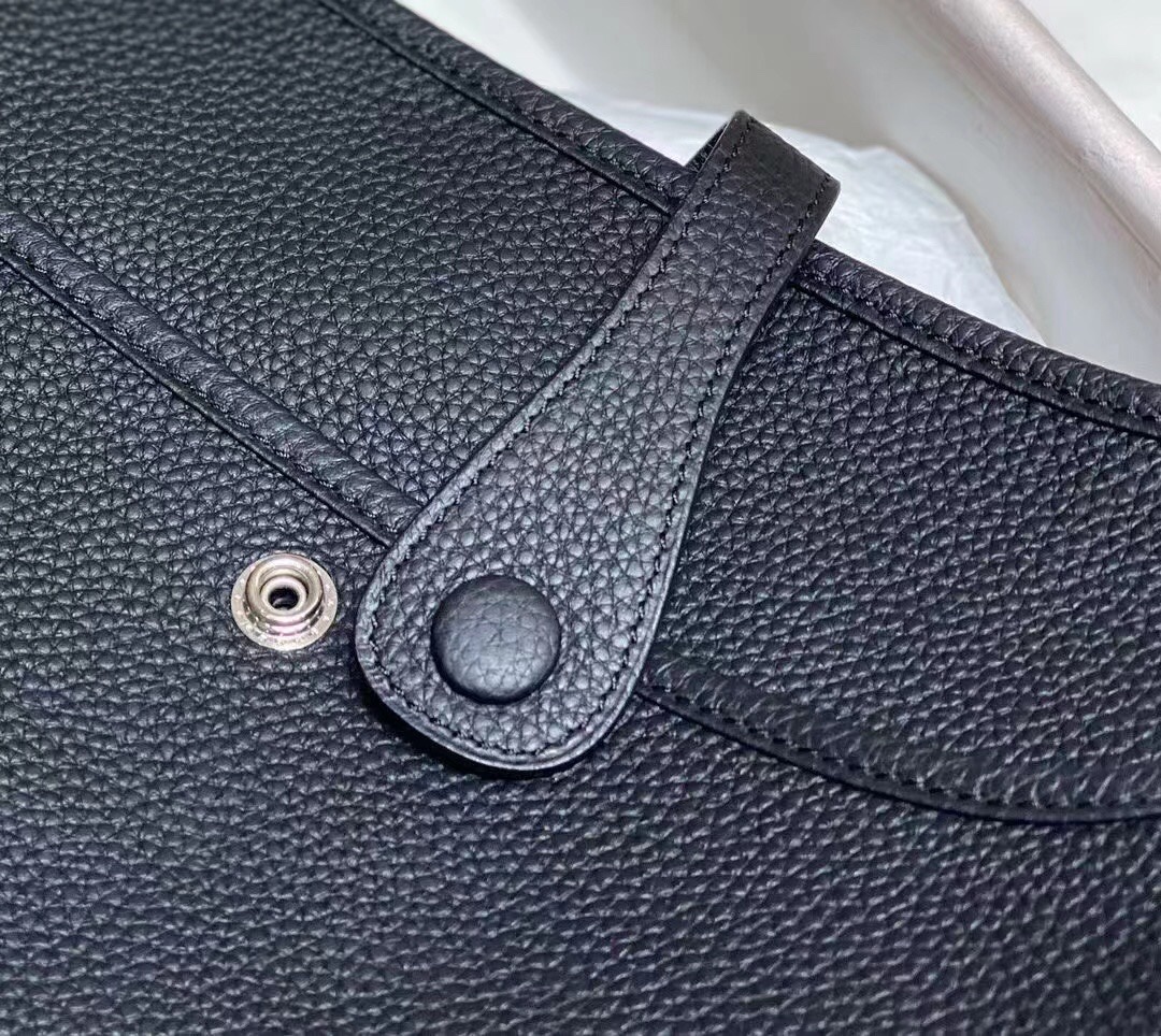 Evelyne 29 Crossbody Bag with Signature Perforated H Logo - Premium Leather 5 i1684815724 4194 4