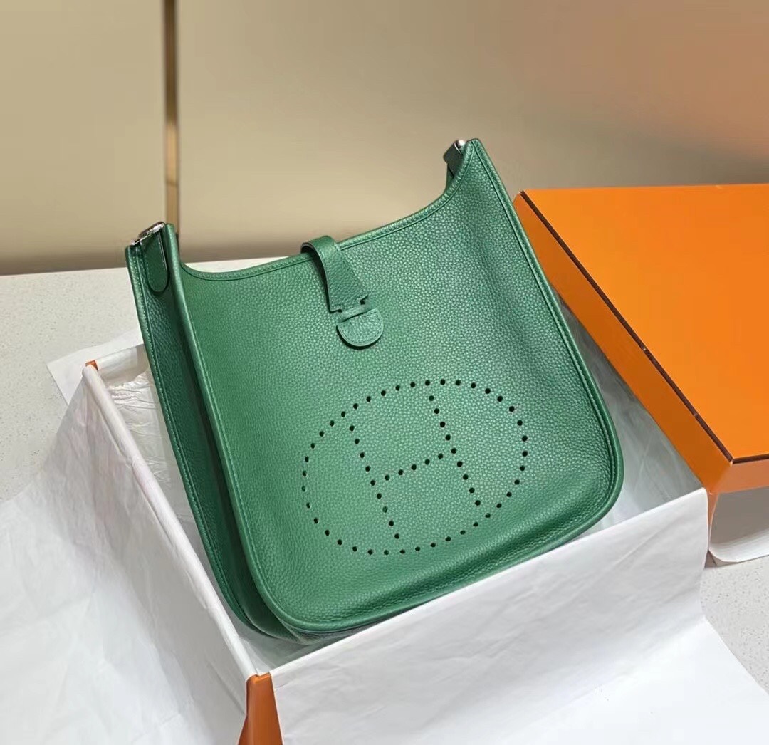 Hermes Evelyne Crossbody & Shoulder Bags Green Rose Openwork Summer Collection Casual