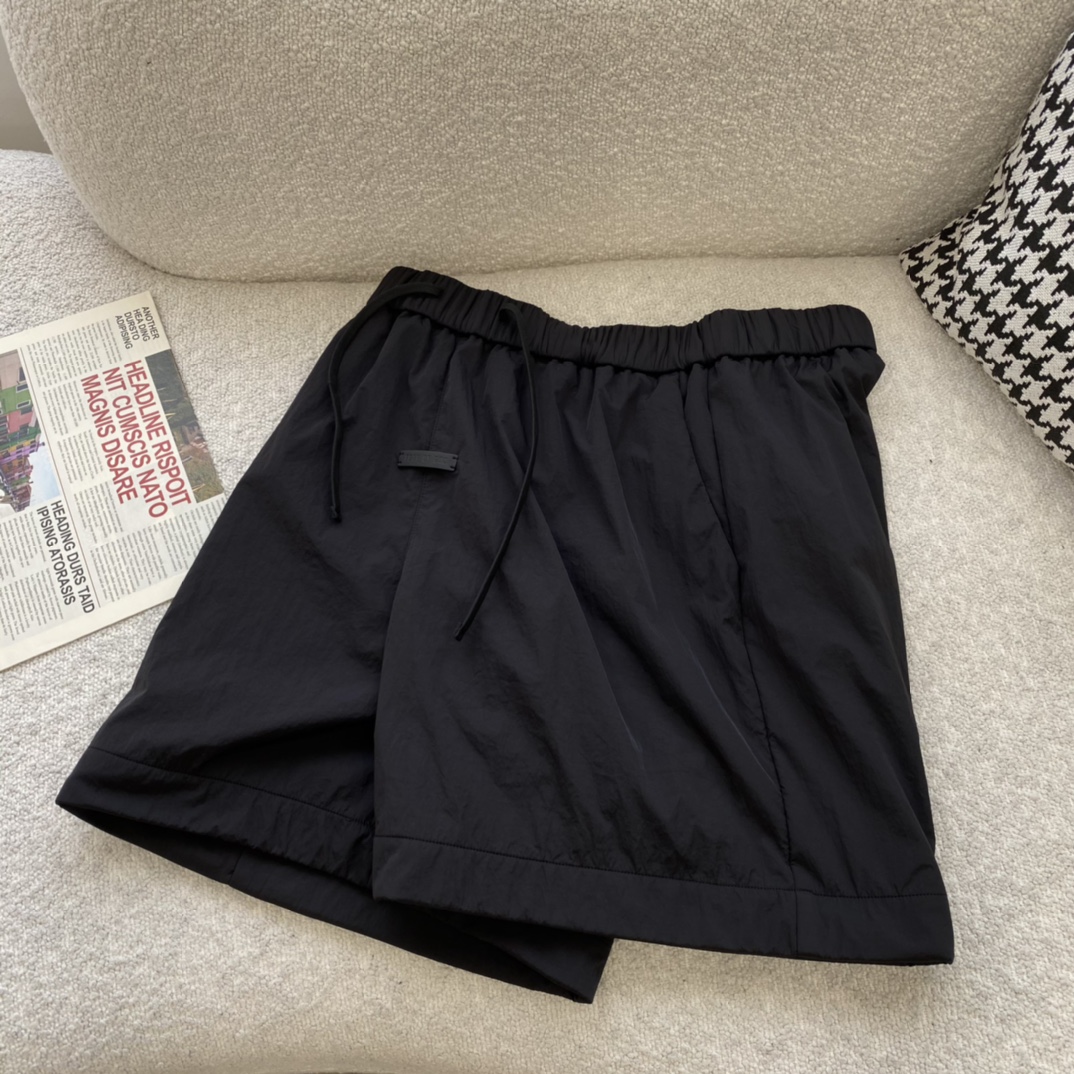 W-0FOG主线品牌双层布运动休闲短裤市面唯一正确版本舒适度爆棚定制原版双层面料面料处理得给人感觉质感一