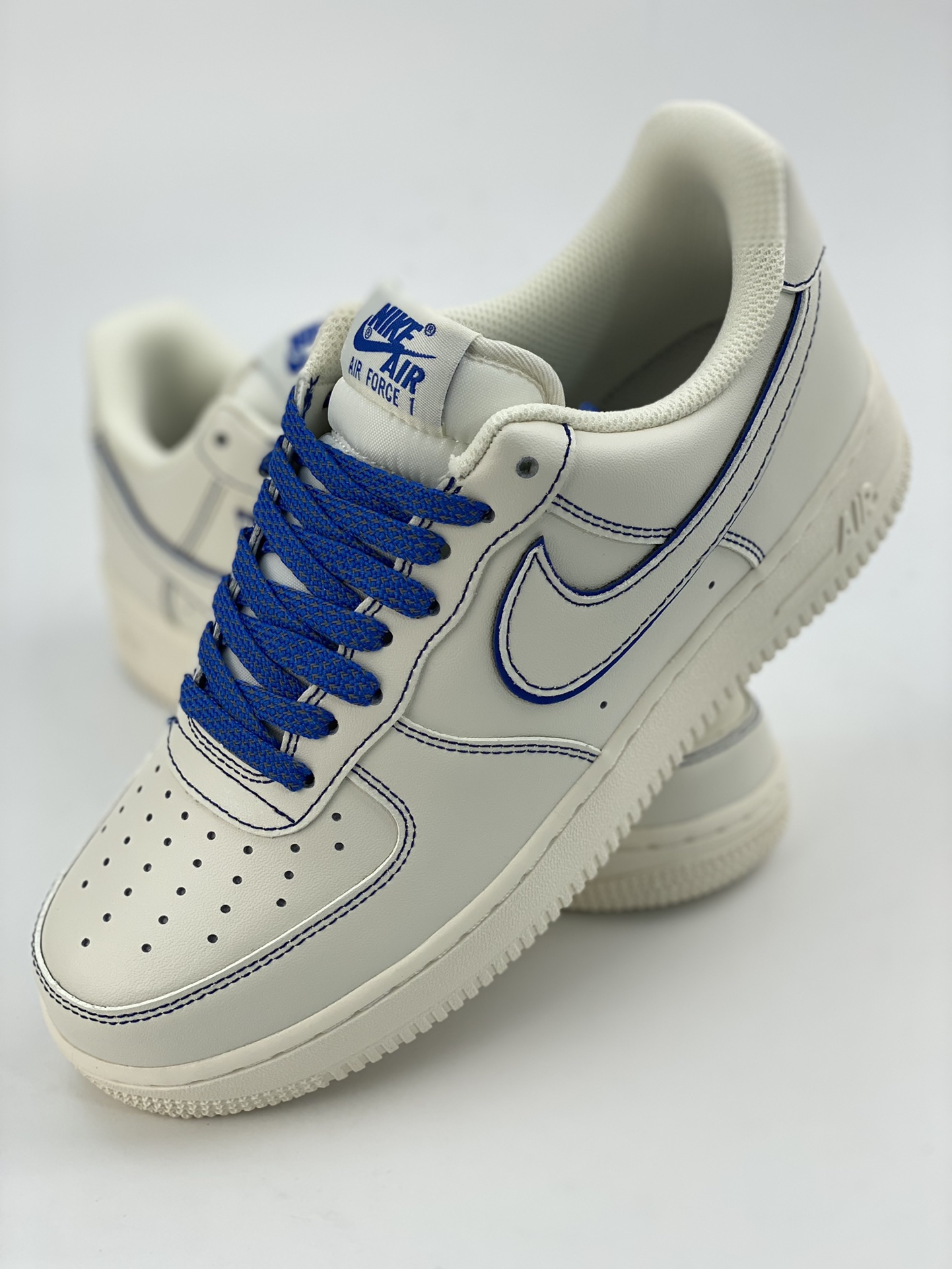 Nike Air Force 1 Low 07 low-top air force collection