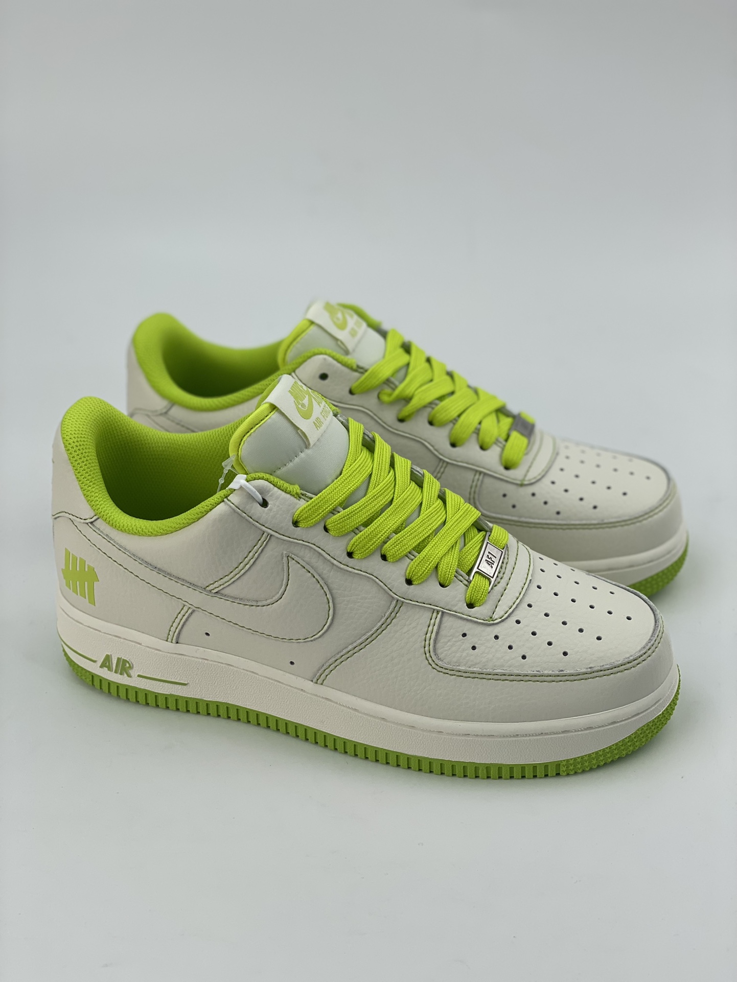 Nike Air Force 1 Low 07 low-top air force collection