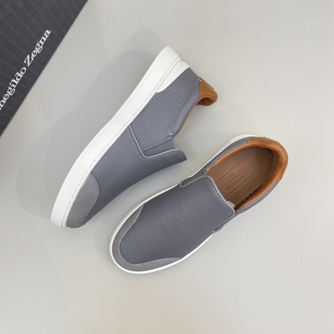 Precio: P200 Calidad de gama alta Marca: Jeni * "Zegna *" un estribo del pie Tamaño: 38-44 (se puede