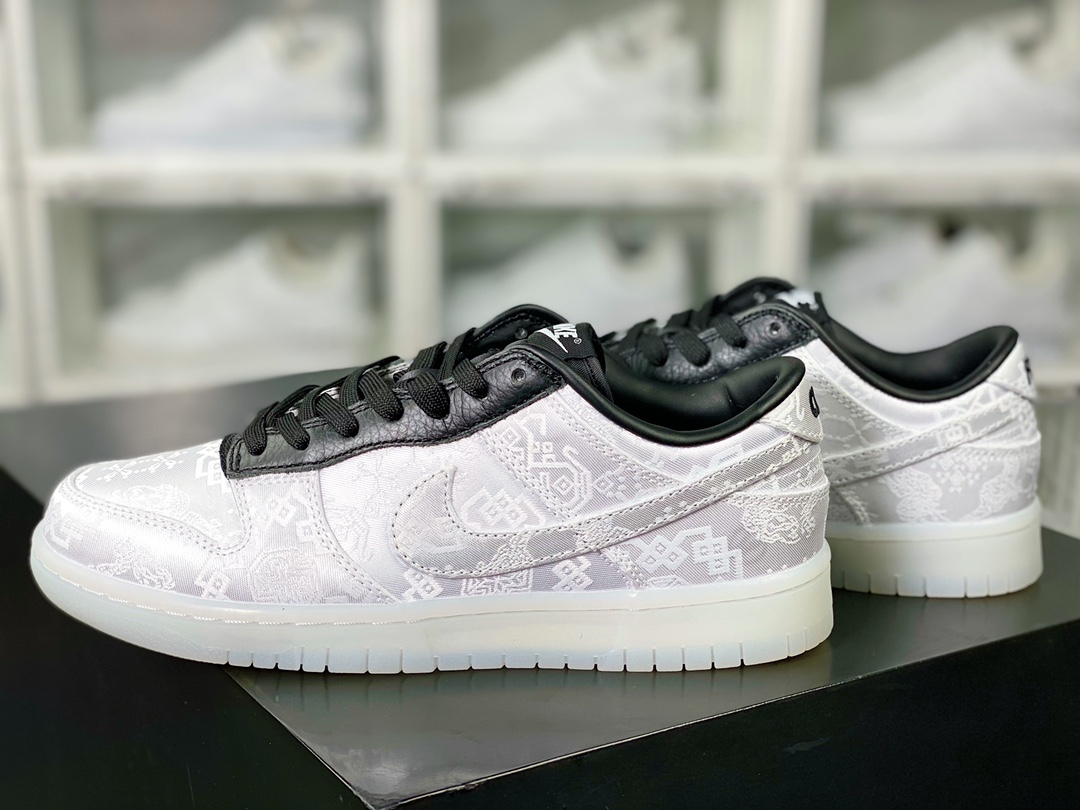 Fragment Design x Clot x 【Nike】 SB Dunk Low ”20th Anniversary/White Silk” dunk series low top FN0315-110