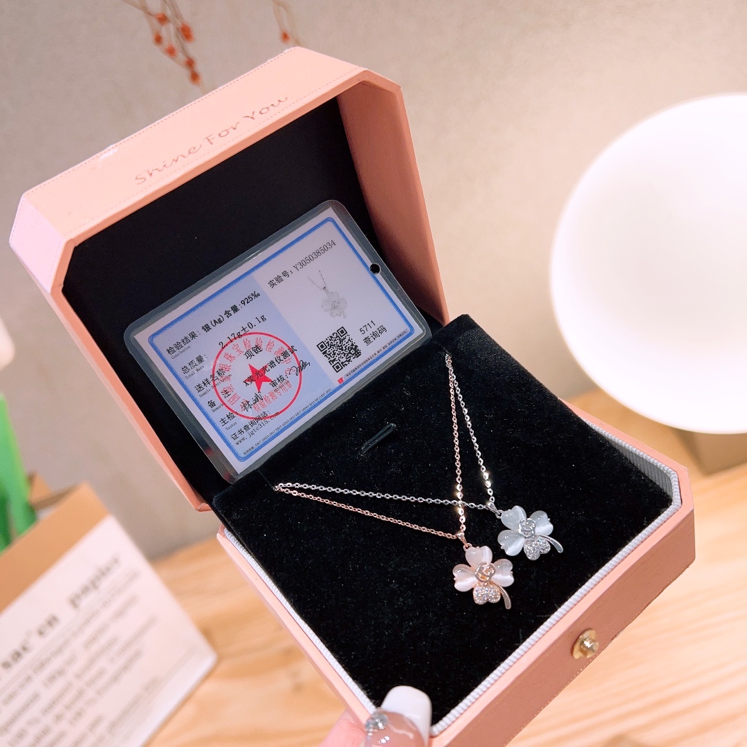 ロマンチックファインシルバーネックレスゴールド 父の日