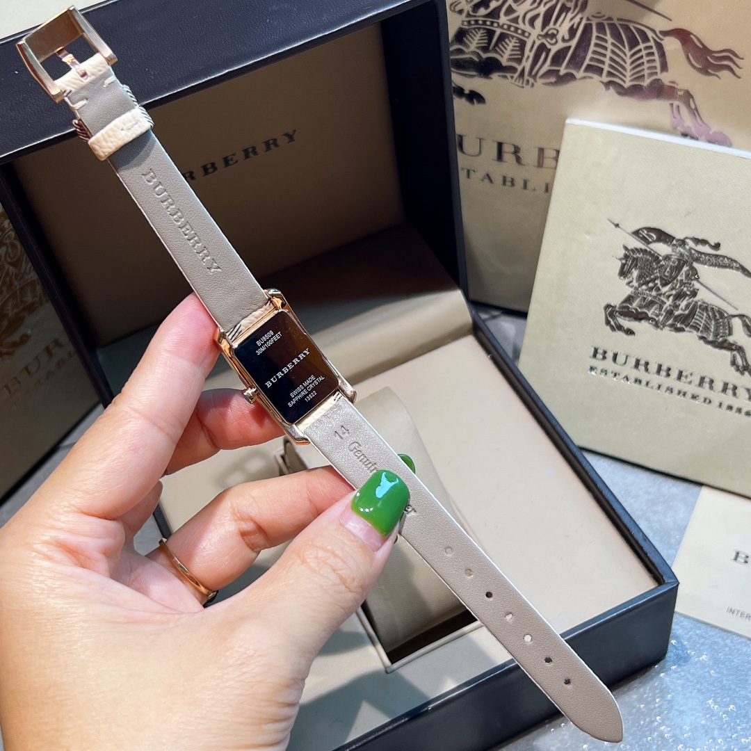 Zenium Episode 435633: BURBERRY Baballi Drill Watch with Swiss Quartz Movement - 图片 5