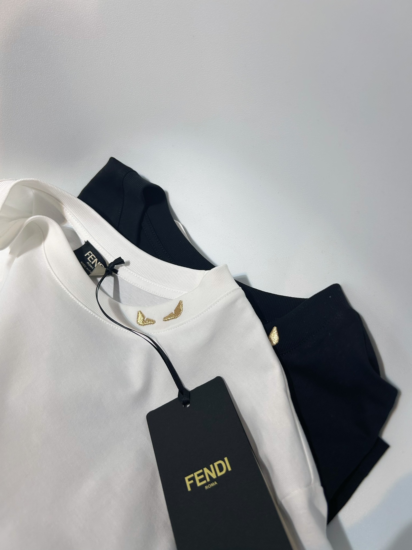 FEND123S情侣原单短袖非常秀的