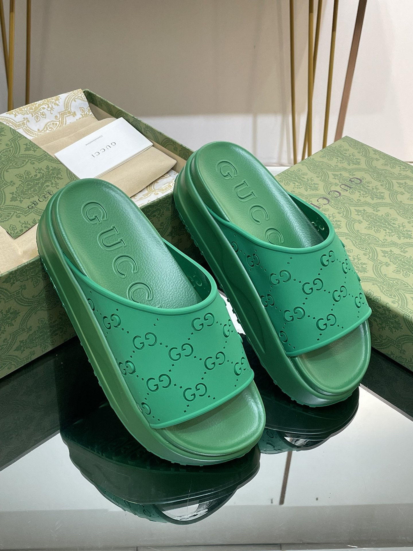Gucci Best
 Shoes Sandals Slippers Designer Fake
 Green Openwork TPU Summer Collection Beach