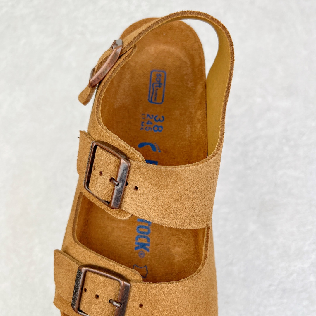 图片[5]-零售💰240 ＃DC Birkenstock Arizona 系列勃肯皮革绒面双扣时尚凉拖鞋 牛皮绒面革质地柔软 搭配可调节鞋扣提升穿着舒适度 人体工学设计分散脚部压力 保护脚踝 软木乳胶鞋床具有一定的收缩性 长时间穿着后能贴合脚型 EVA鞋底回弹性和抗张性力高 具有良好的防震、缓冲性  四季皆宜 柔软的鞋床采用额外的泡沫缓冲层 提供额外的舒适感和全天支撑 全网独家首发 源于德国的严谨工艺  牛巴戎面 中层松木 EVA 三层组合大底 优质牛皮面料五金扣 出口订单 尺码：35-44 编码：by2936040-运动鞋