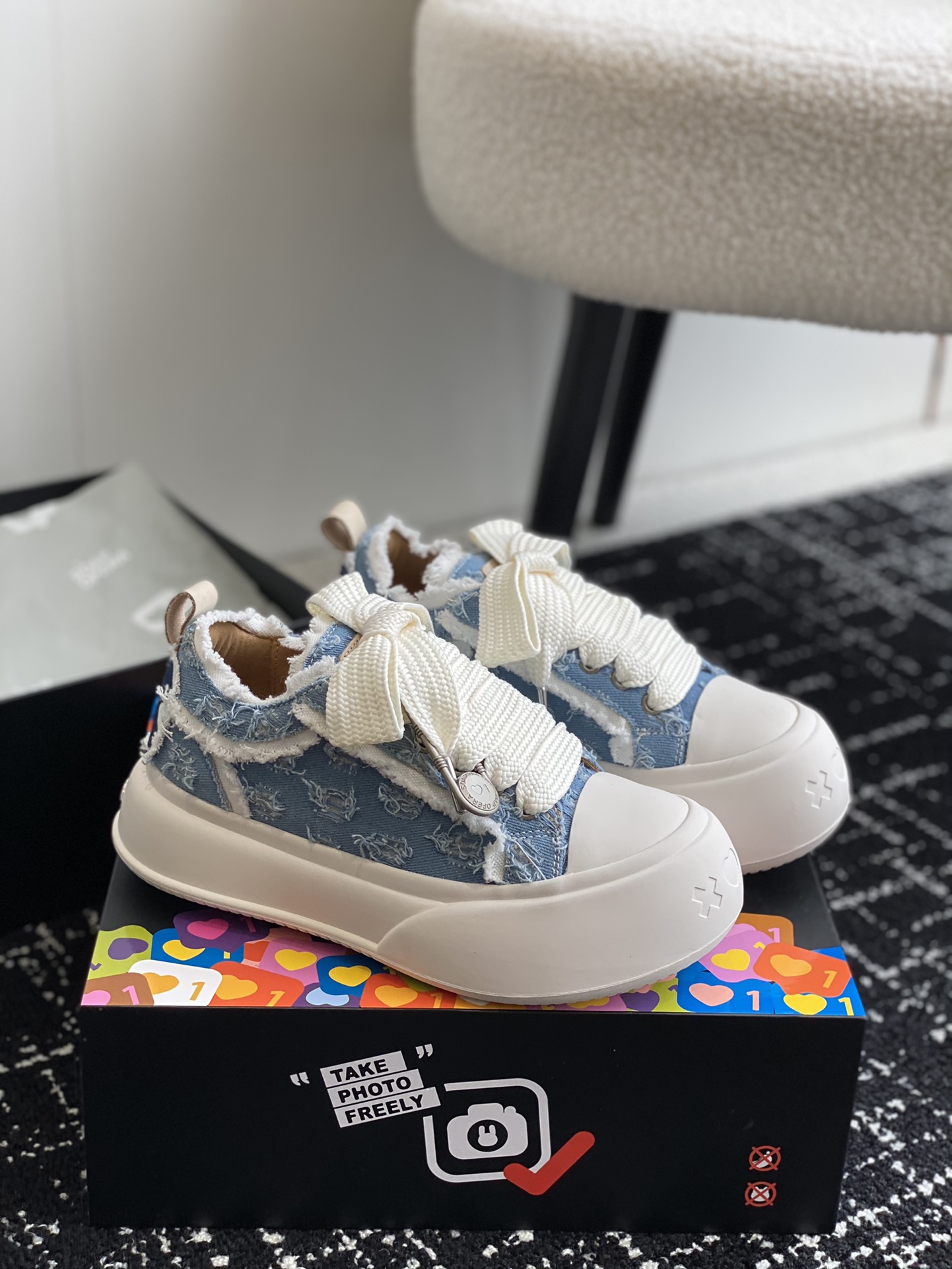 Alexander McQueen 代购版本