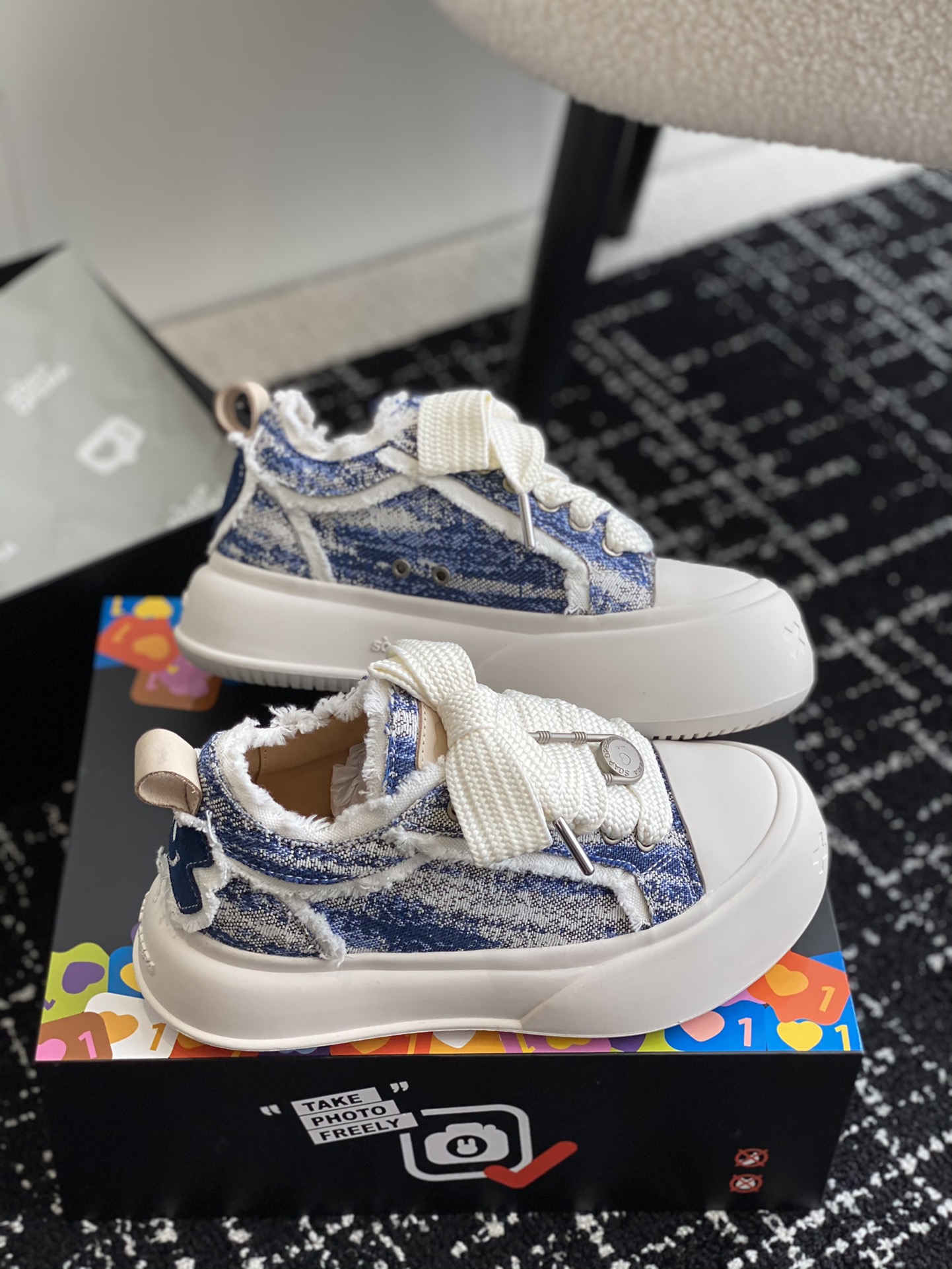Alexander McQueen 代购版本