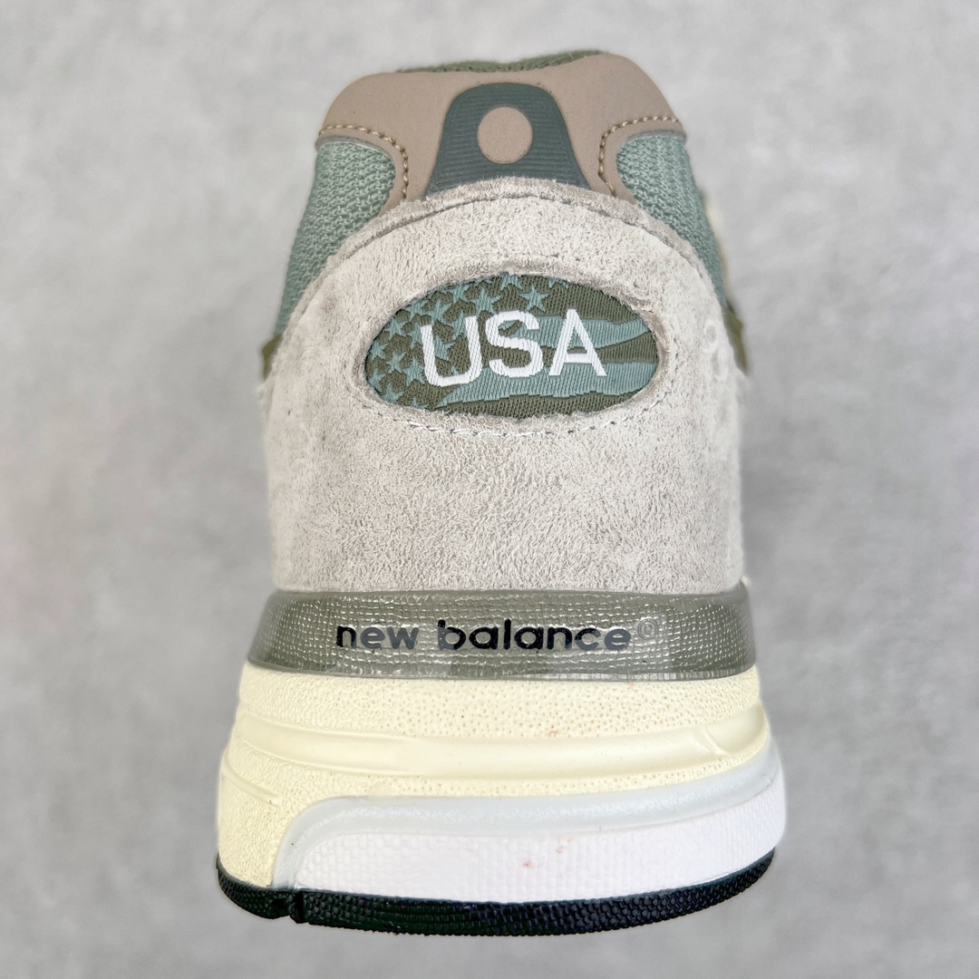 图片[8]-＃K版纯原 Kith x New Balance WR993KT1 新百伦NB993 联名灰绿 第三代总统复古慢跑鞋 鞋身以网眼鞋面结合同色系优质麂皮革构成，鞋舌处点缀 New Balance Made In USA 同色系刺绣标识，彰显鞋款身份。鞋侧点缀银色 \\\”993\\\” 字样，丰富鞋身设计的同时，构建时尚外观。鞋款搭载 ABZORB 缓震系统，通过缓冲和抗压性的结合来吸收冲击力，舒适功能升级。同时搭配泛黄做旧中底，打造丰富层次感，缔造出色复古韵味。尺码：36 37 37.5 38 38.5 39 40 40.5 41.5 42 42.5 43 44 44.5 45-选品中心