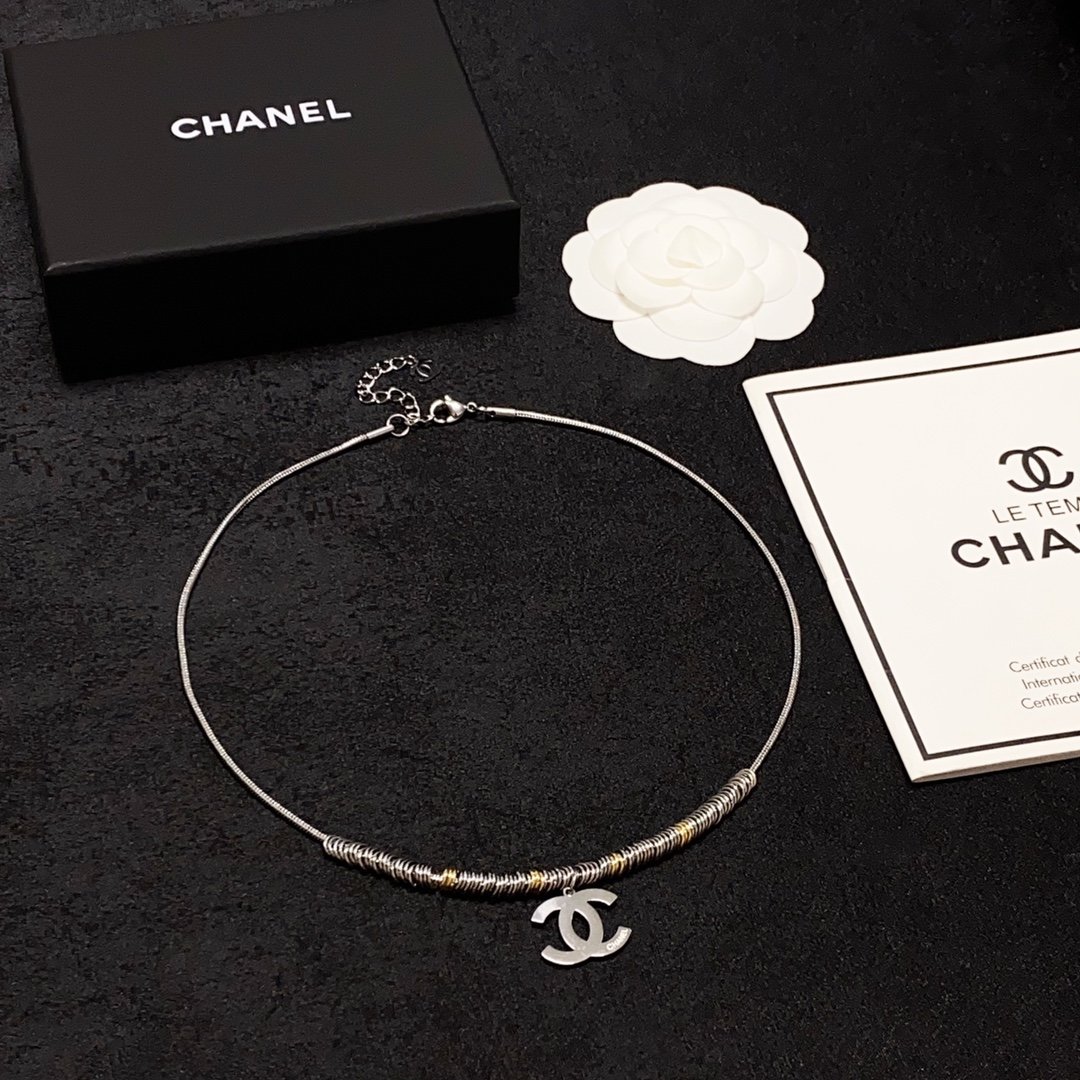 新款香奈儿Chanel最新款双C田园