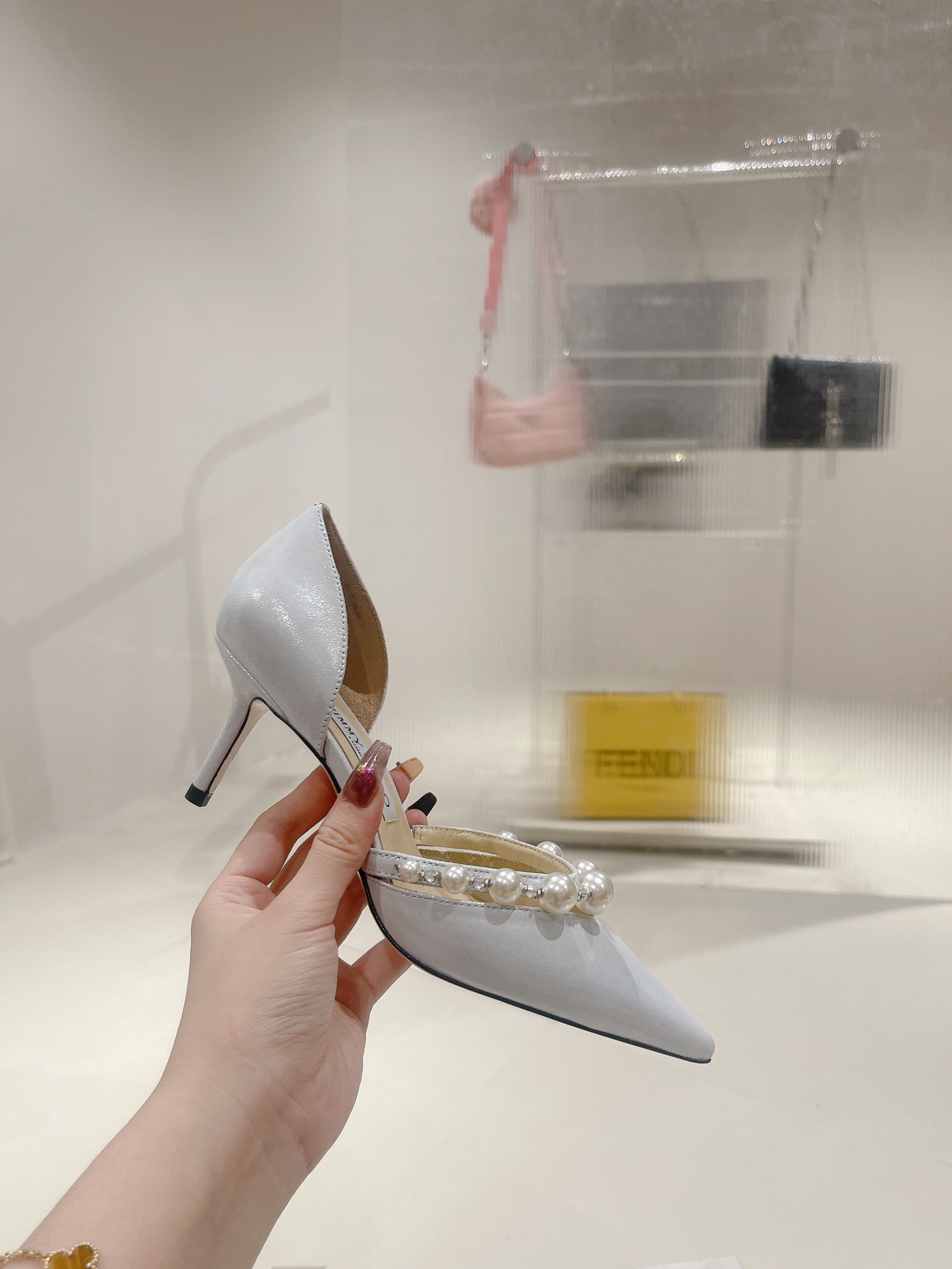 JIMMY CHOO 하이힐 뾰족코 펌프스 크리스털 스트랩 + 수입 양가죽 풀그레인 크리스털 양가죽
