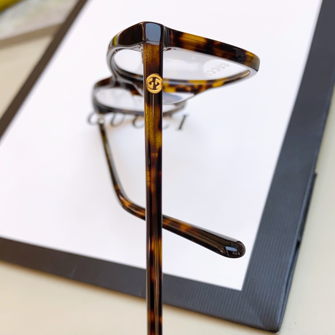 ，【GUCC*】古*驰官网新品，MODEL：GG1354OA，SIZE：55口16-145