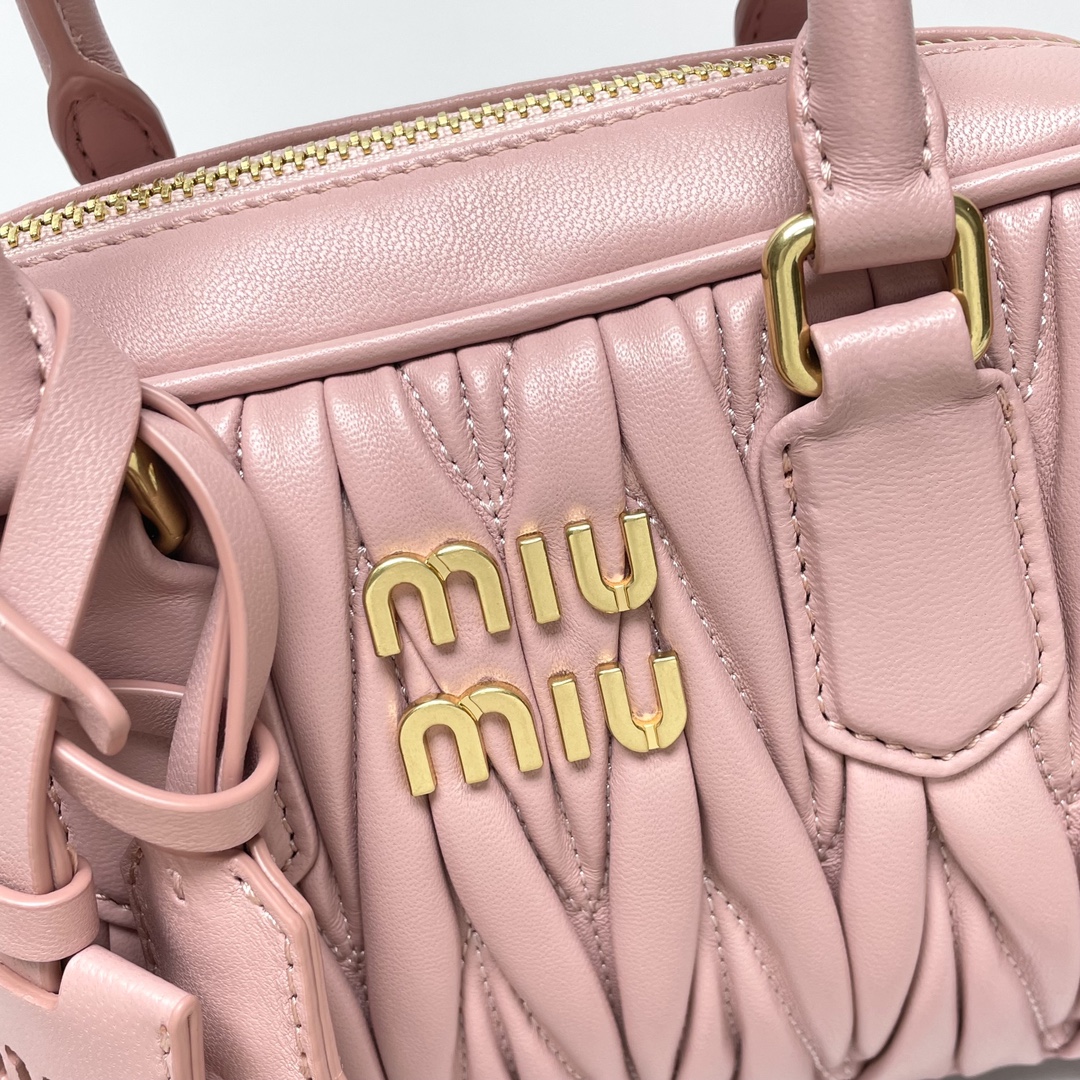 [Miu Miu Women