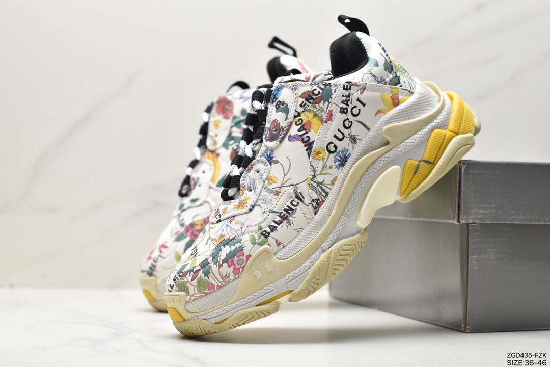 Balenciaga Triple S Second generation Balenciaga Triple S 512176 W0901 1000