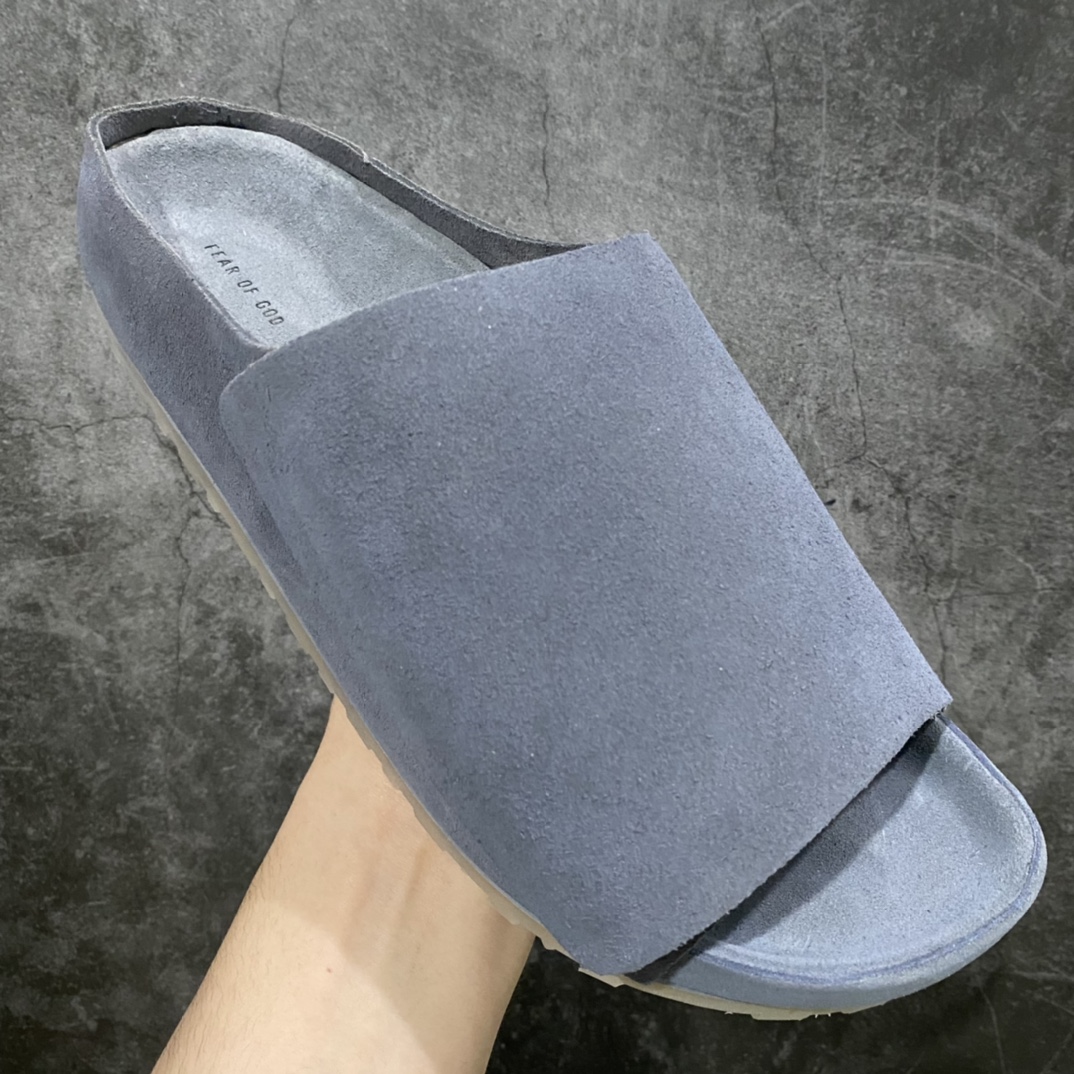 FEAR OF GOD x Birkenstock co-branded Velcro slippers are here FOG x Birkenstock co-branded