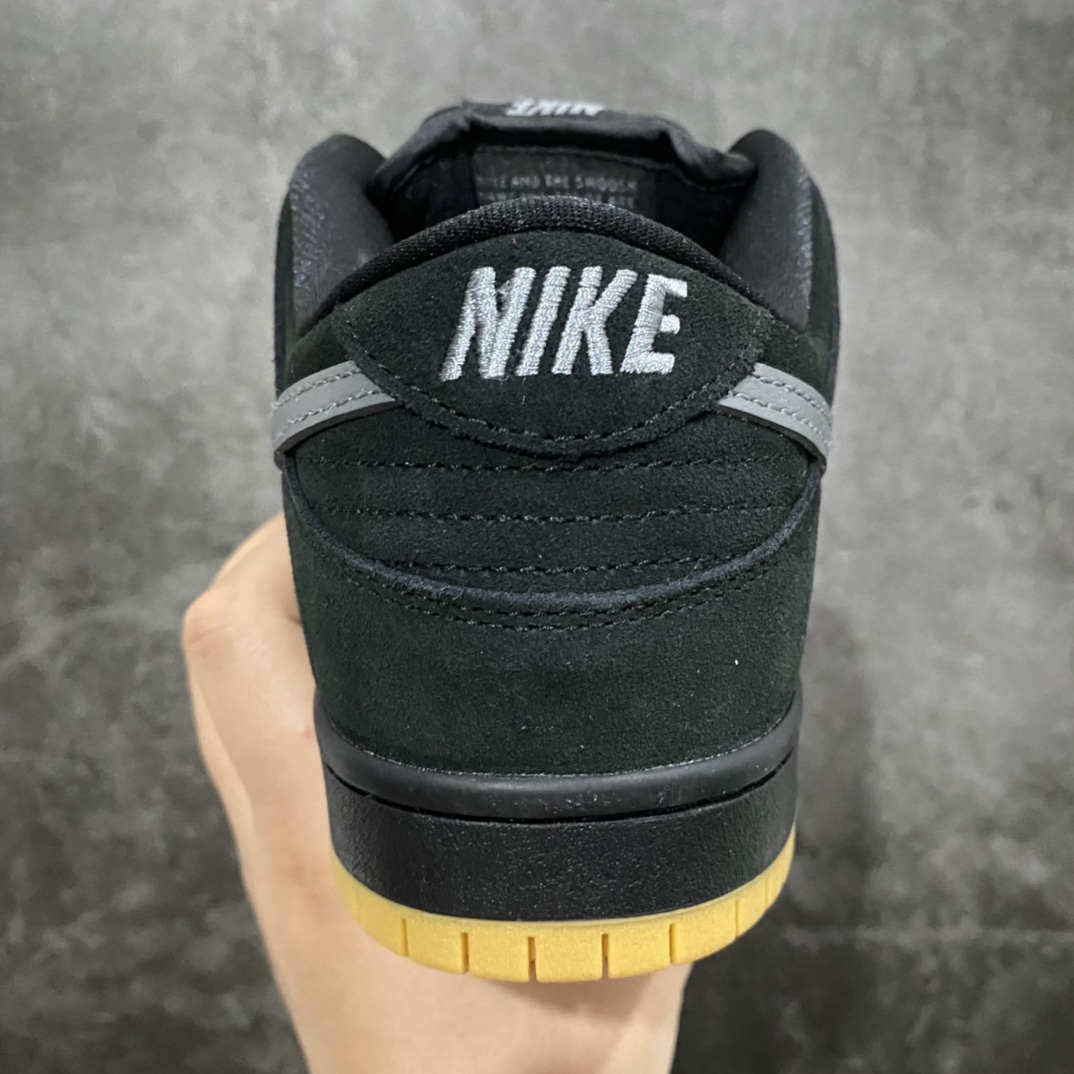 [Pure original Y version] Nk Dunk SB Low “FOG” black gray raw rubber BQ6817-010