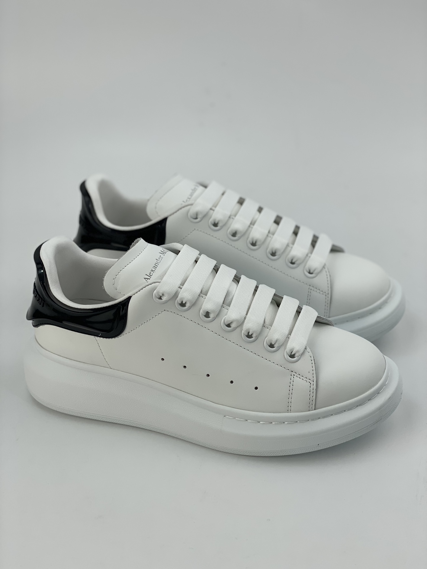 Alexander McQueen Sole Leather Sneakers jelly series