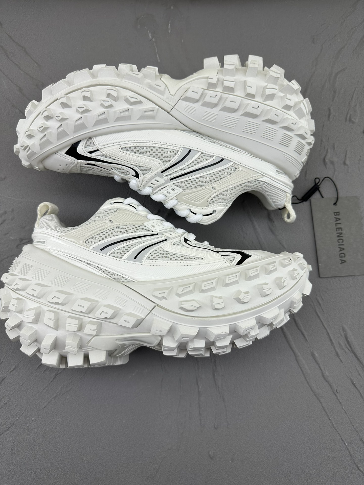 Zapatos con llantas Balenciaga BLCG blanco y negro 35-45