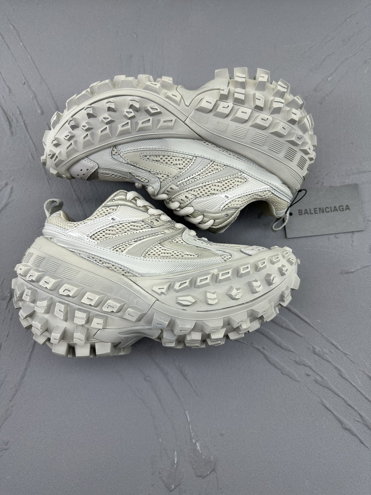 Zapatos con neumáticos Balenciaga BLCG beige 35-45