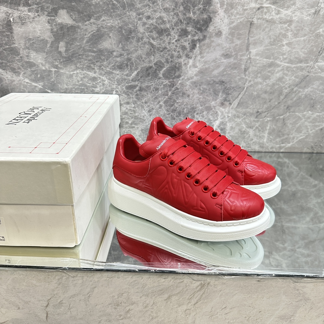 NO:695185,╭─────────────╮  Alexa** McQU** ╰──────────── 新款 麦坤 弯底系列 原版开发 历经半年总算呈现到大家眼前 独家开模花纹磨具全套全码 面皮进口皮订做全滚涂丝绸原版皮 独家开模 具有大logo花纹标识 里皮定做彩色丝绸羊 The outsole is original and exclusively milled. It is lighter and more comfortable than the classic sole. Size female 34-69 male 38-76 (female 34 40 41 male 38 45 46 non-returnable), casual shoes/sports shoes, sneakers19860909╭─────────────╮  Alexa** McQU** ╰──────────── 新款 麦坤 弯底系列 原版开发 历经半年总算呈现到大家眼前 独家开模花纹磨具全套全码 面皮进口皮订做全滚涂丝绸原版皮 独家开模 具有大logo花纹标识 里皮定做彩色丝绸羊 大底i原版开磨独家私磨 比经典底更轻便 跟舒适 Size女34-69 男38-76（女34 40 41 男38 45 46 不退换）,休闲鞋/运动鞋,sneakers,Women's Shoes