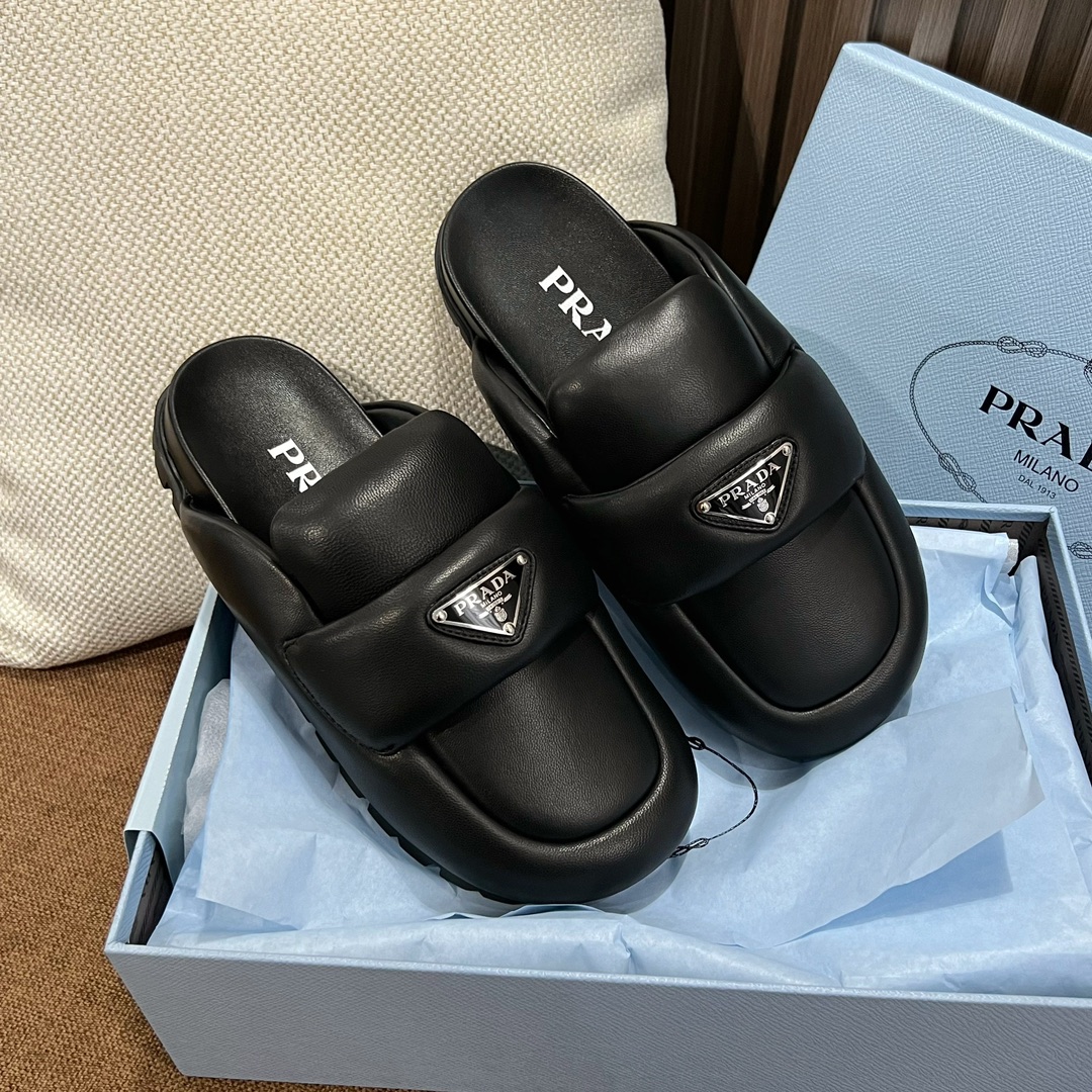 Prada Replicas
 Shoes Slippers Rubber Sheepskin