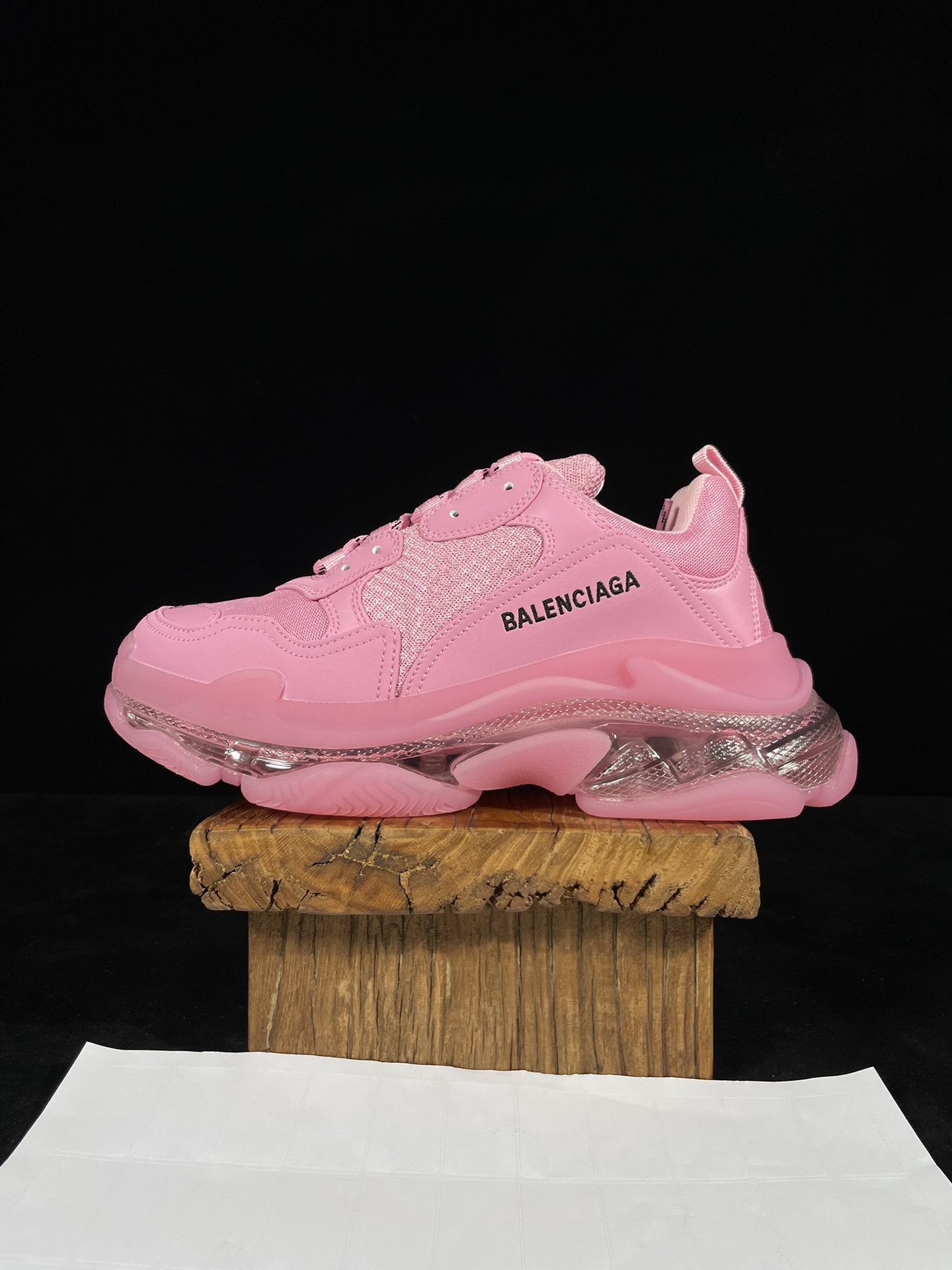 巴黎世家 工厂优势放货，欢迎合作‼️巴黎2代气垫 粉红折边该有的材料配置、做工工艺和配套配件全部拉满！货