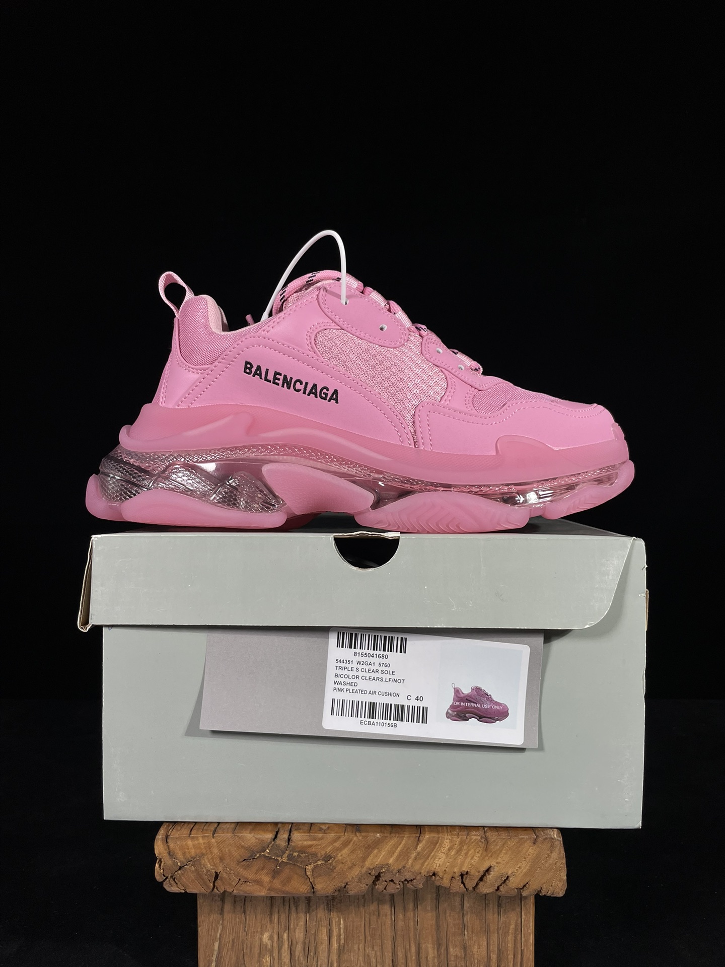 巴黎世家 工厂优势放货，欢迎合作‼️巴黎2代气垫 粉红折边该有的材料配置、做工工艺和配套配件全部拉满！货