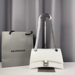 Balenciaga 1:1
 Crossbody & Shoulder Bags White Unisex Chains