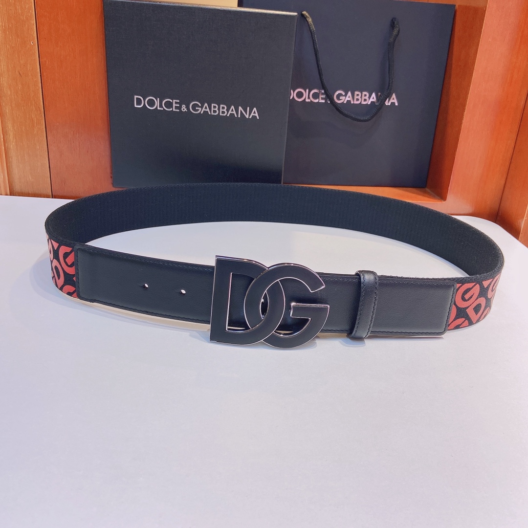 D&G杜嘉班纳双面小牛皮腰带缀以电镀