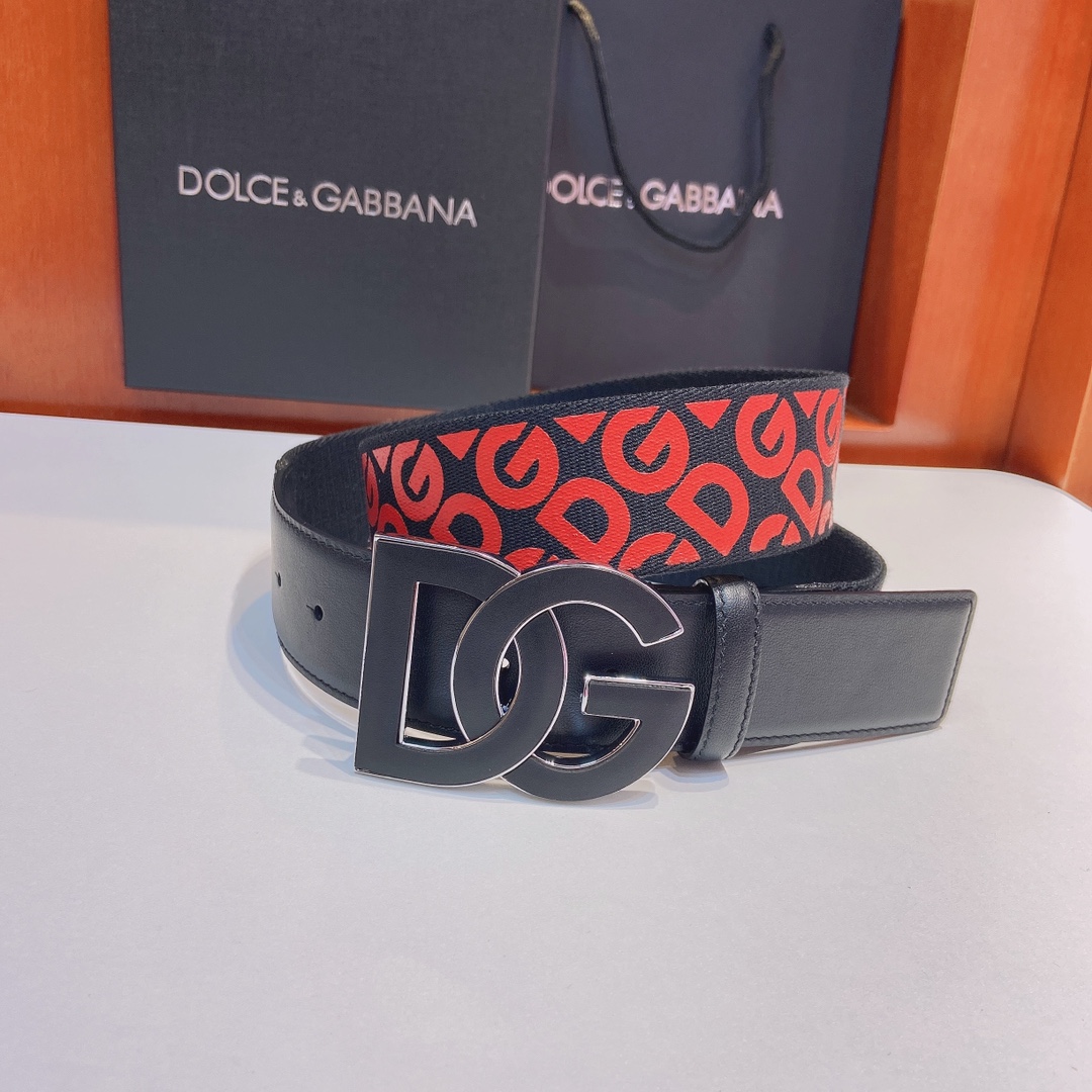 D&G杜嘉班纳双面小牛皮腰带缀以电镀