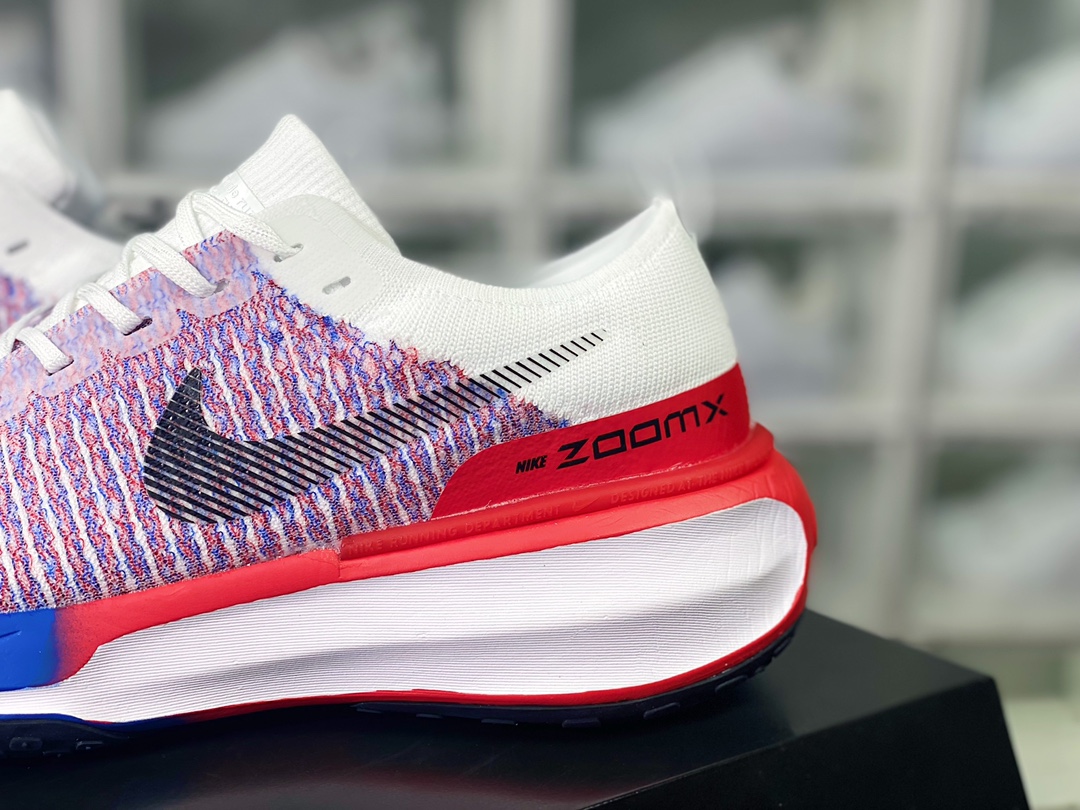 ZoomX Invincible Run Flyknit 3”White/Black/Blue/Red” Invincible 3rd generation jogging shoes ”knitted black and white red sapphire blue gradient” FJ3889-100