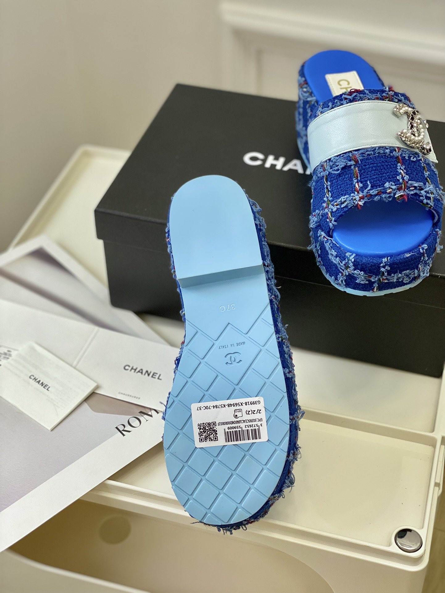 Chanel23新款防水台凉鞋！原版