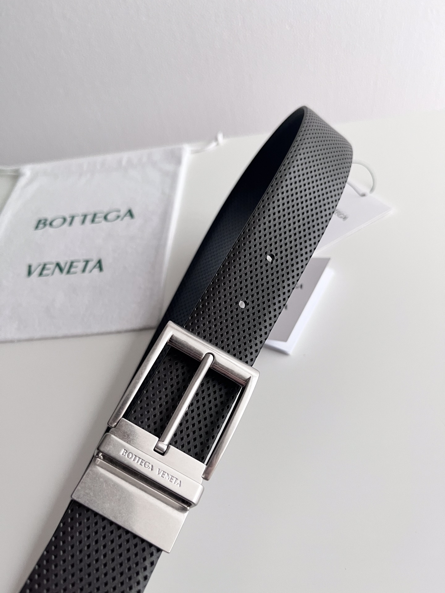 Bv新款男士平面腰带意大利小牛皮小网