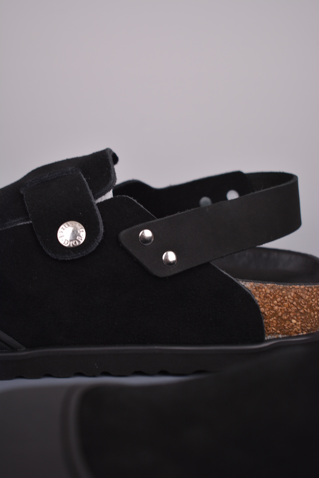 380 迪奥dior 联名x 勃肯birkenstock 机能锁扣设计 神作联名款 日系与先锋的结合体 黑色 沙色 1144413633