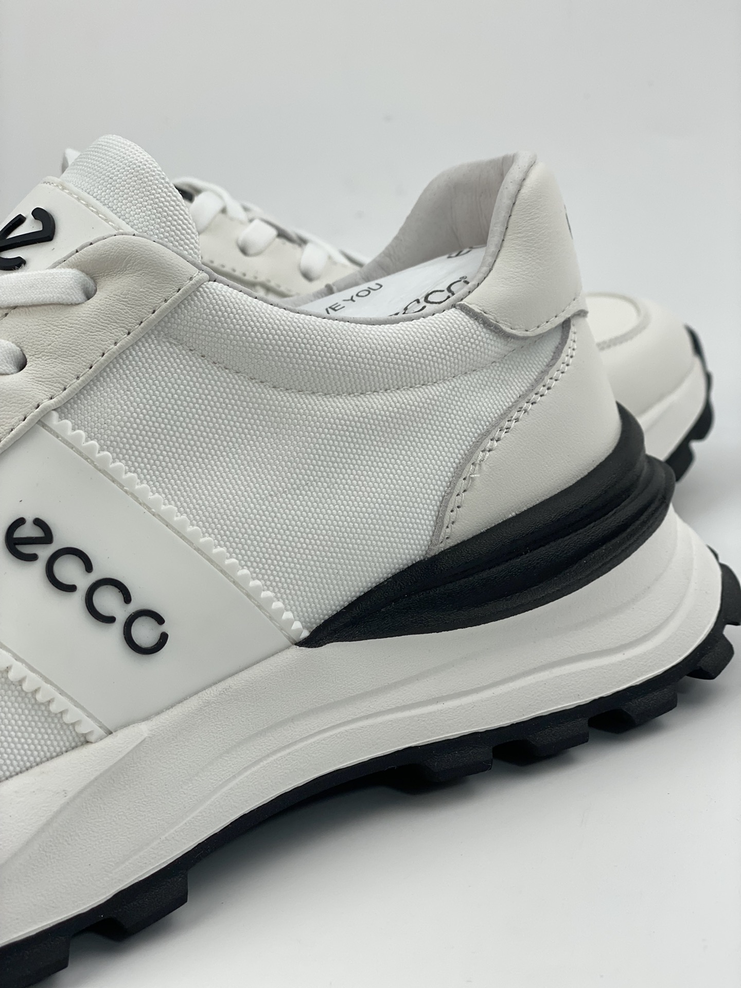 ECCO/Aibu Sports Running Shoes/Casual Shoes Quality Stamped Logo Exclusive Official Website Customization