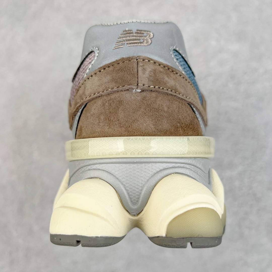 图片[8]-＃纯原特价福利 New Balance NB9060系列 新百伦绒面革网布经典百搭防滑耐磨透气低帮生活休闲鞋 全套原楦原纸板原厂数据开发 进口三明治网面 原装进口翻毛皮料正确绒感卡色 正确中底拉帮中底网布细节 原厂标裁 带紫光防伪 定制后跟透明水晶模块 冲裁组合 大底贴合程度胶水上色把控完美 整洁度挑战全网艺术家 多道序QC把关品质完善 匠心打造 耗时两个月开发完成 工艺极其复杂难度可想而知 新开独立私模大底 全网唯一正确六层组合大底 高端零售专供产物 尺码：36 37 37.5 38 38.5 39 40 40.5 41 42 42.5 43 44 45 46.5-选品中心