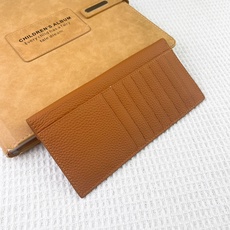 爱马仕Hermes Silk’in信封包/卡包/钱包 采用Barenia小牛皮制作而成 9个插卡位,按扣开合,一个大钞 爱马仕Hermes Silk’in信封包/卡包/钱包 采用Barenia小牛皮制作而成 9个插卡位,按扣开合,一个大钞