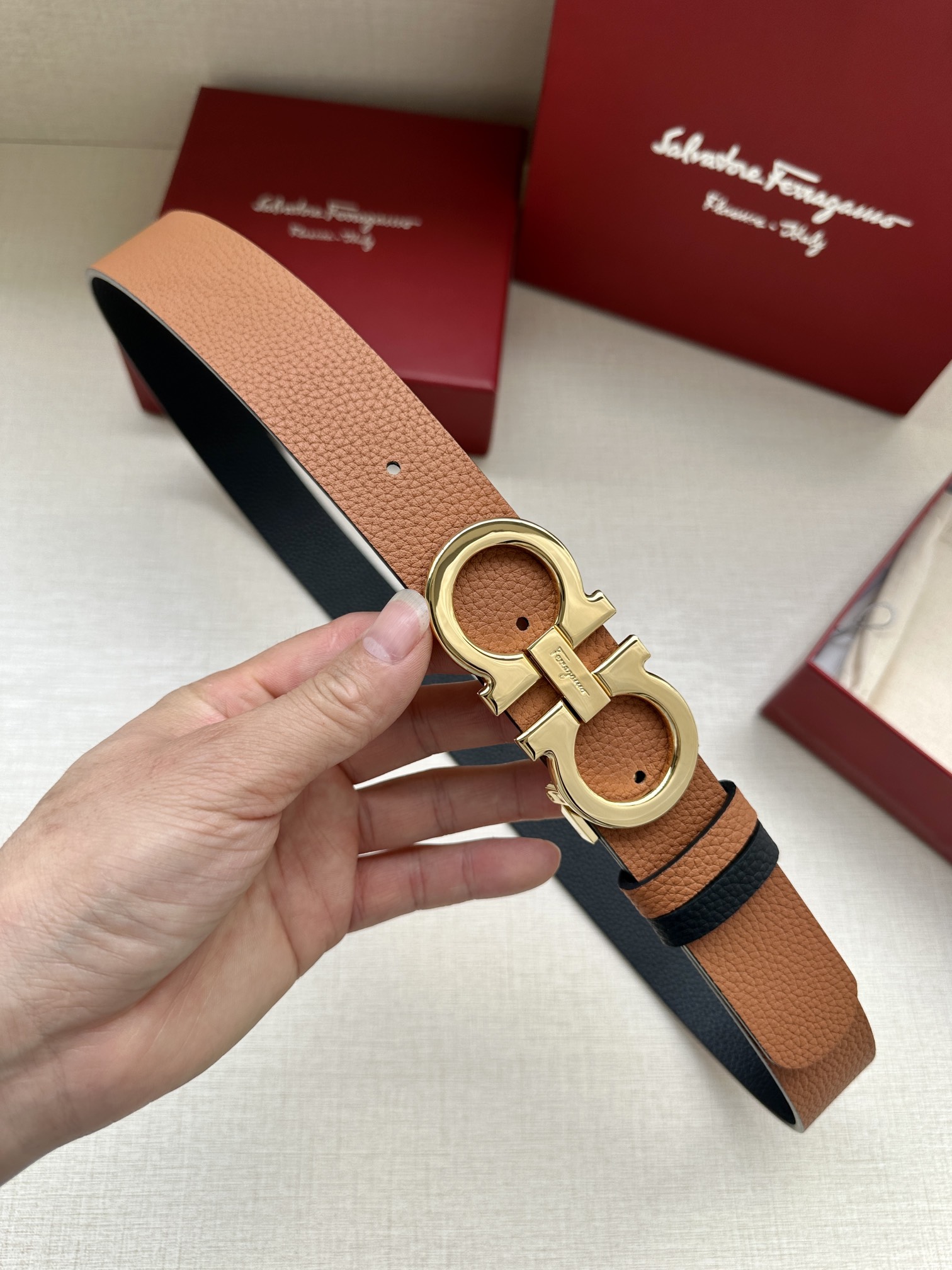 Ferragamo（男） Style Men's Belts Lookbook Reference image 1