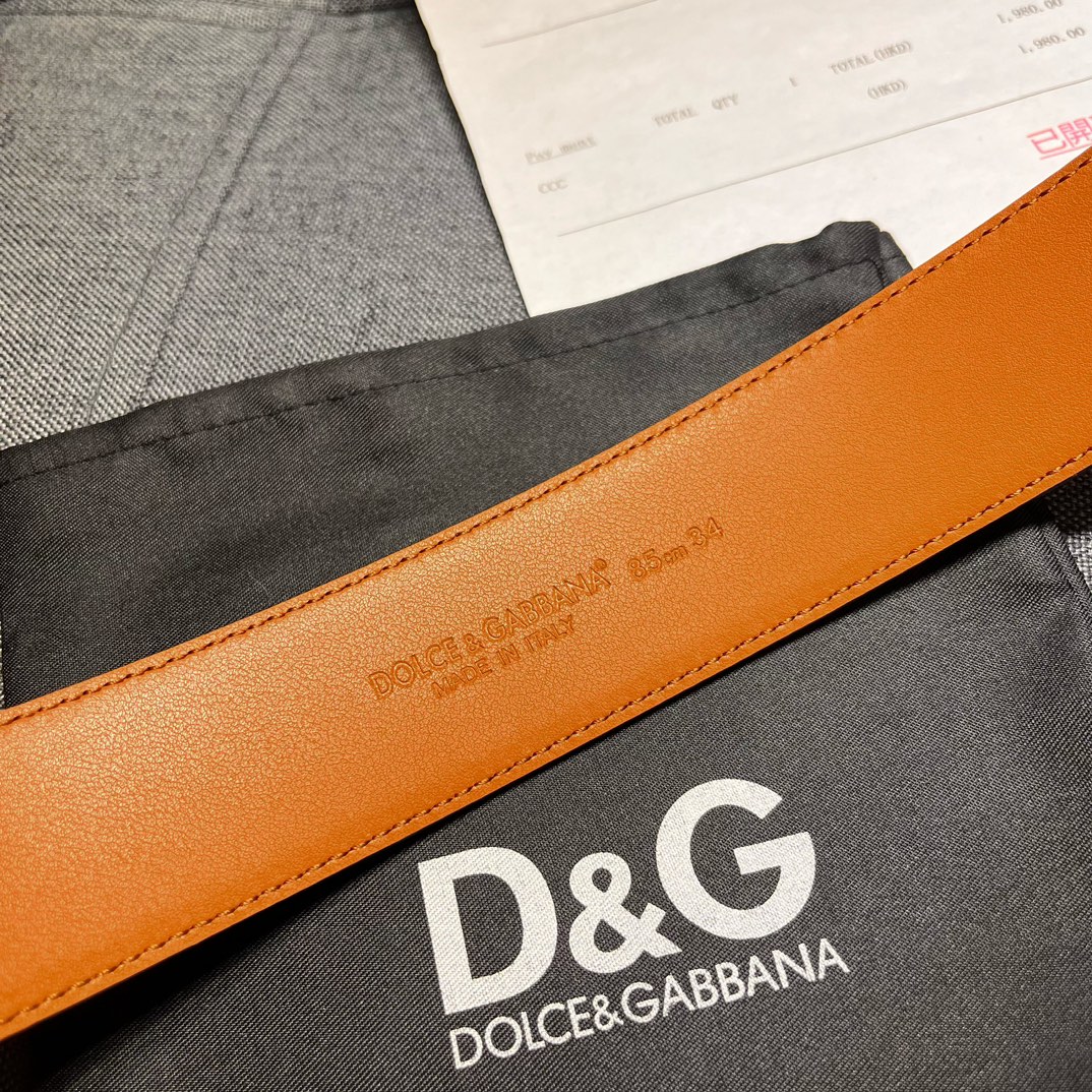 DG宽4.0cmDolce&Gabbana新款进口荔枝纹牛皮Lux鞍皮腰带雅致配饰搭配双电镀标牌